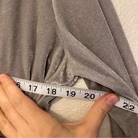 Soft Surroundings Cloudburst Velvet Shapely Top wrap blouse Long sleeve -S - Picture 5 of 8